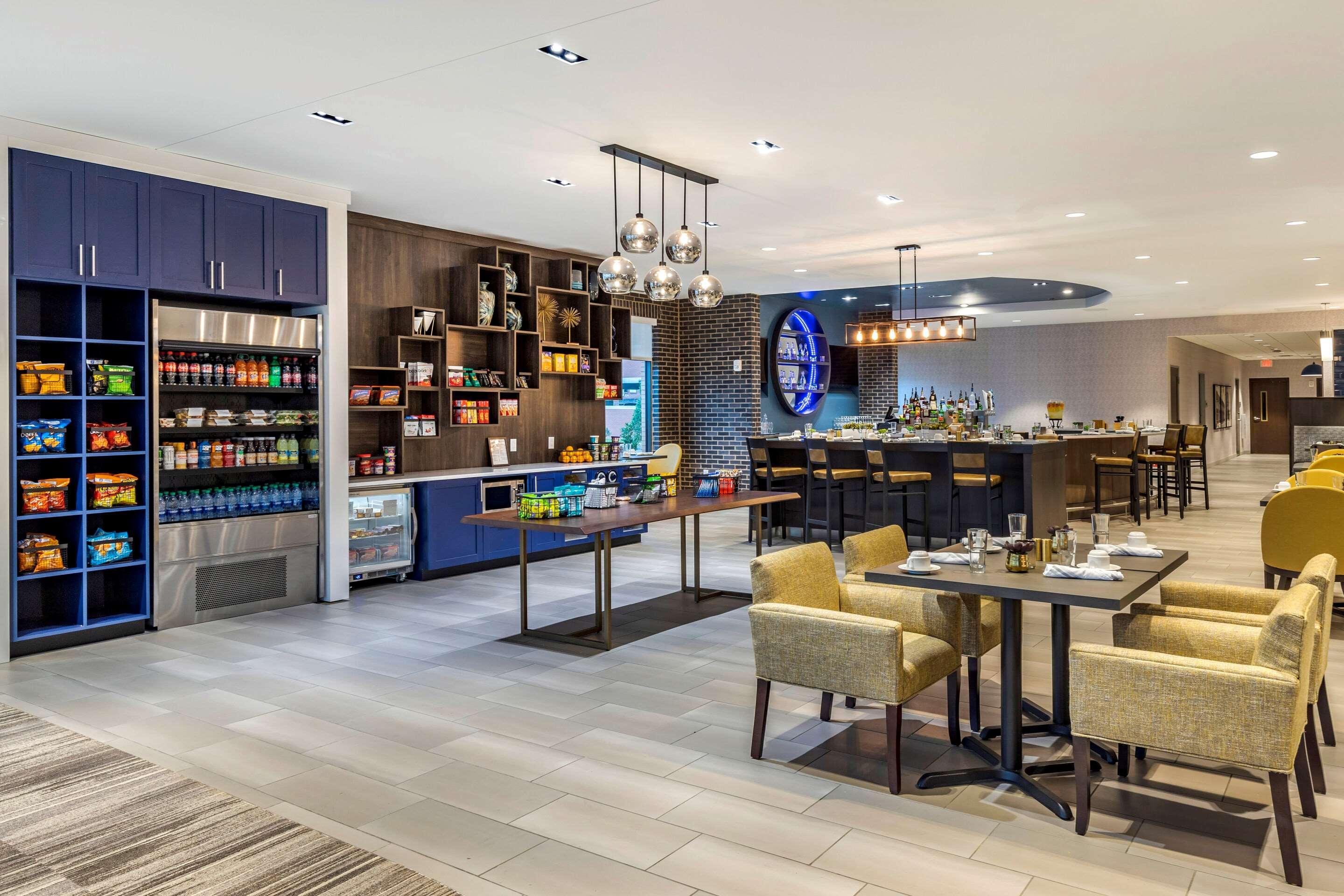 Cambria Hotel Rock Hill - University Center Екстер'єр фото