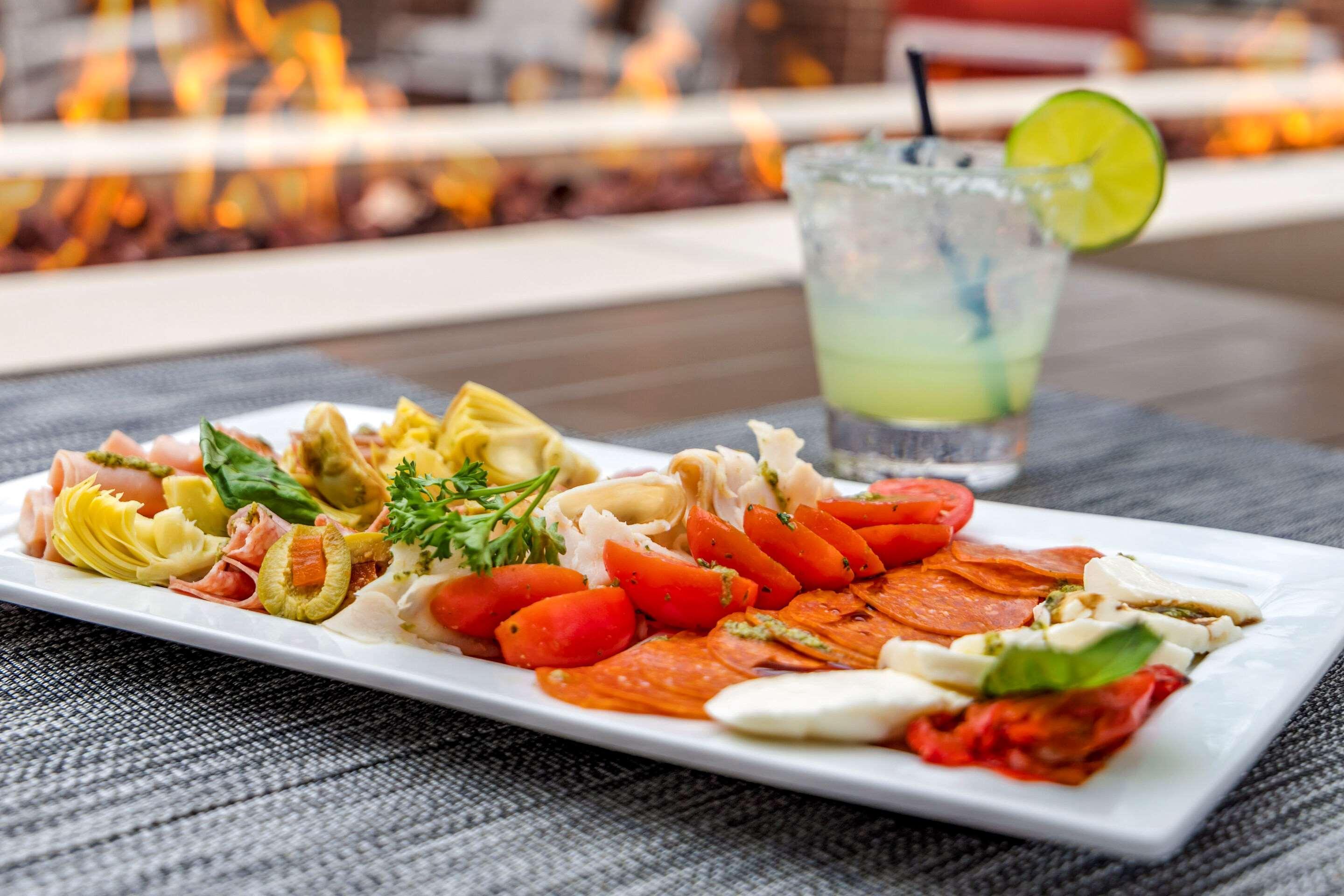 Cambria Hotel Rock Hill - University Center Екстер'єр фото