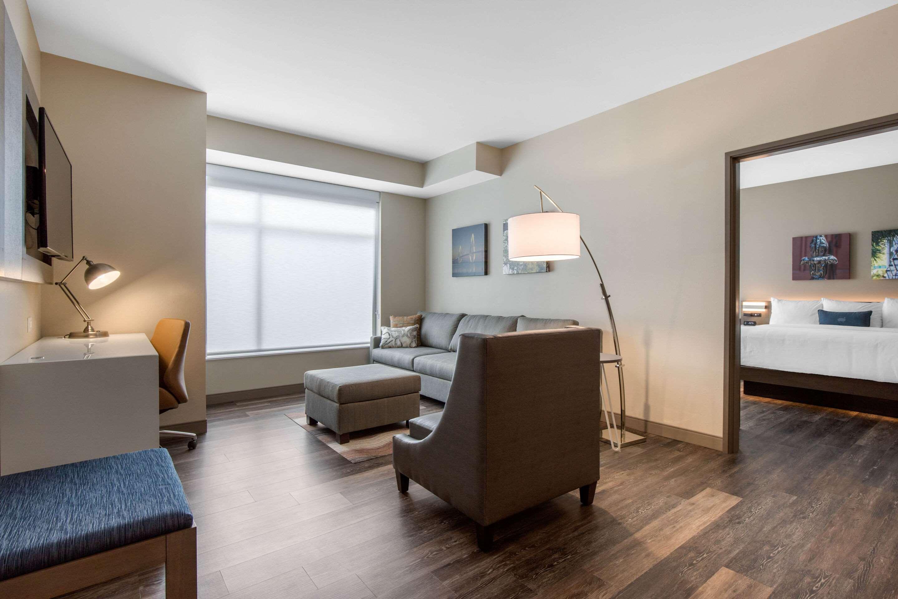 Cambria Hotel Rock Hill - University Center Екстер'єр фото