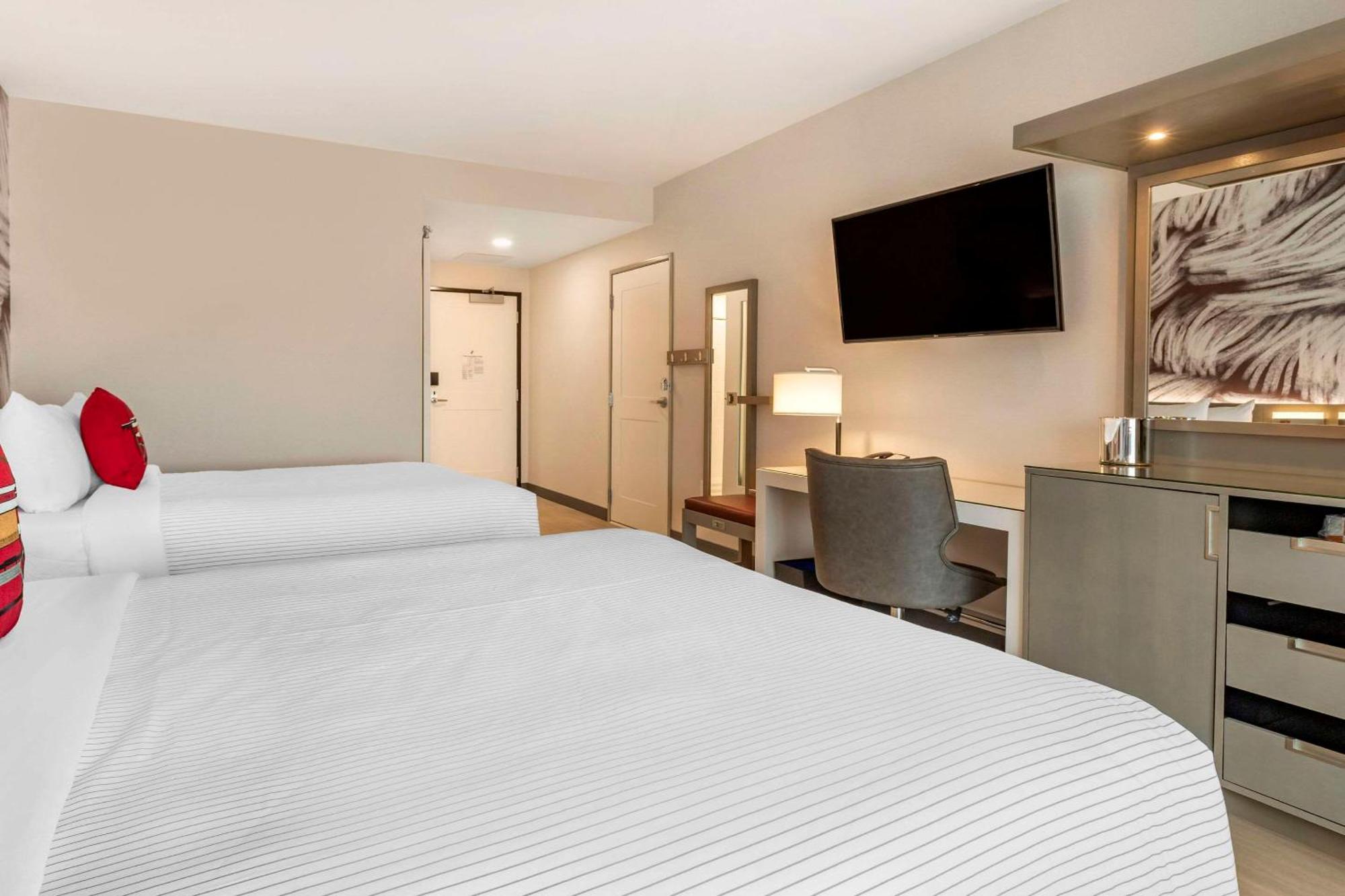 Cambria Hotel Rock Hill - University Center Екстер'єр фото