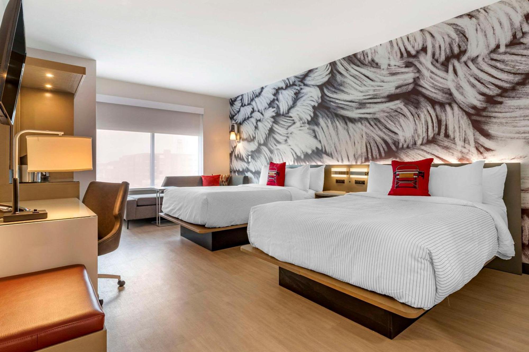 Cambria Hotel Rock Hill - University Center Екстер'єр фото
